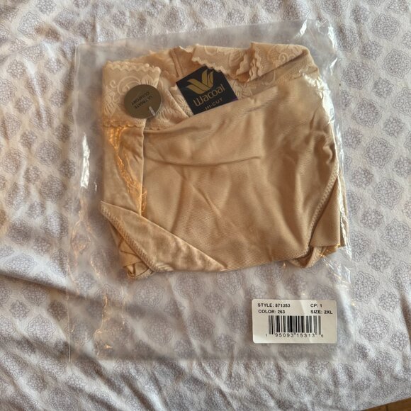 Wacoal Comfort Touch Hi-Cut Brief Panties Lot of 6 White Sand Size 2XL Brand New - Picture 8 of 9